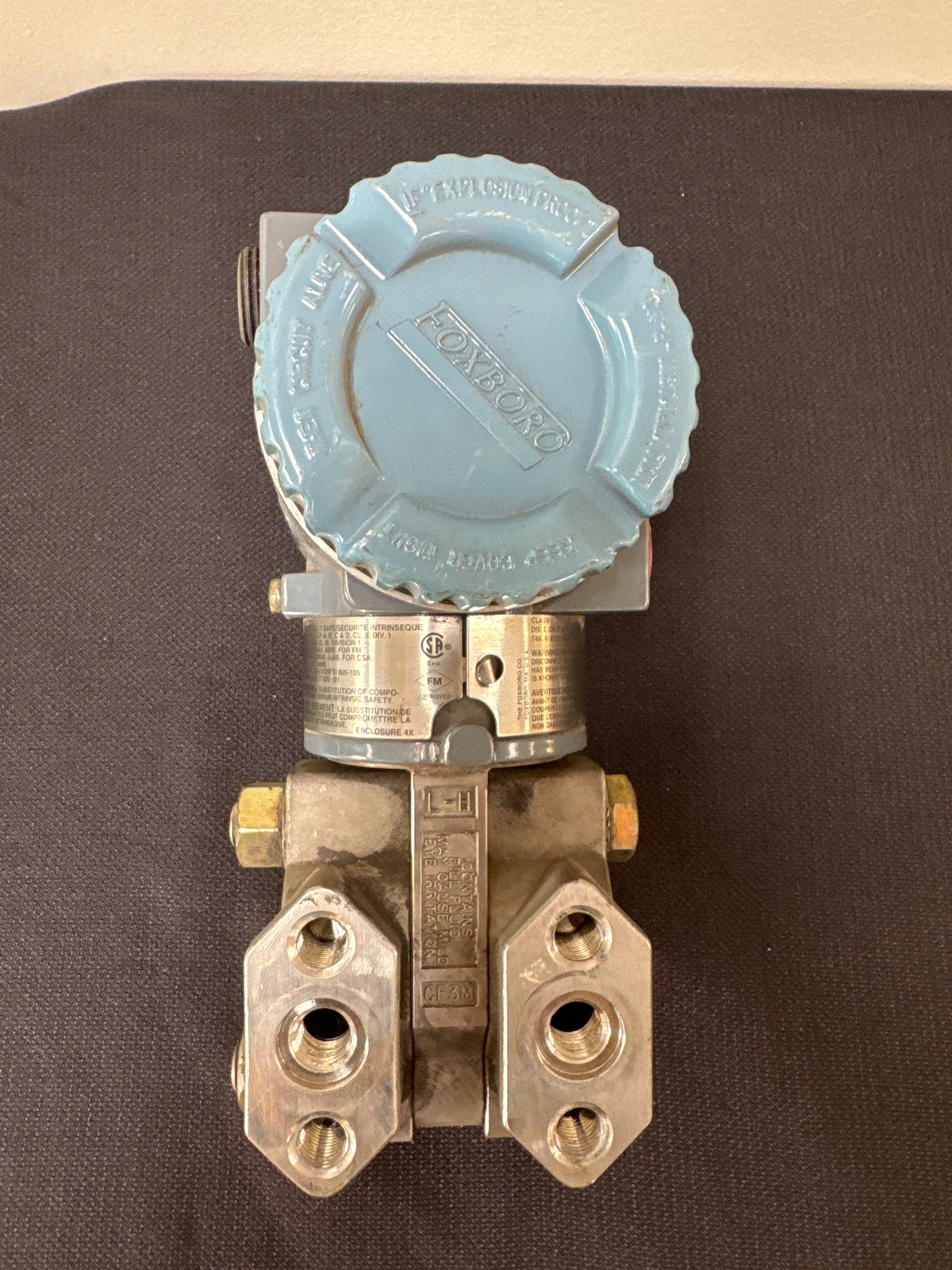 Foxboro IDP10-D20B21F-L1 Differential Pressure Transmitter 0-40 inH2O Used